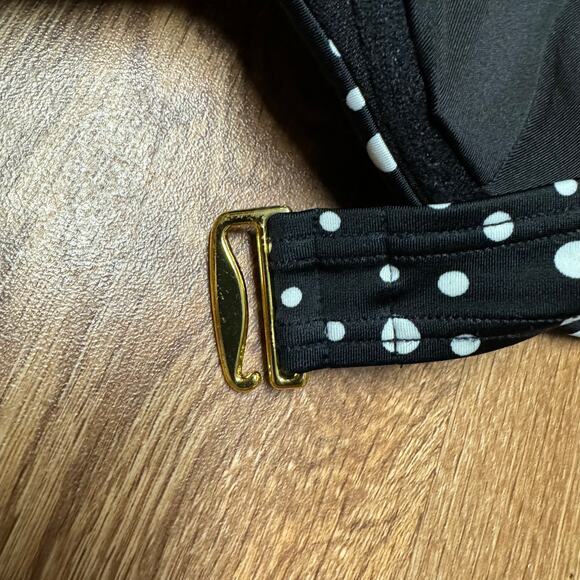 Victoria's Secret Black White Polka Dot Bandeau Twist Front Bikini Top Size 38D - Picture 7 of 8